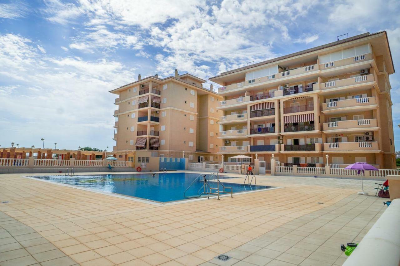 Apartment Sunny La Mata ลามาตา ภายนอก รูปภาพ